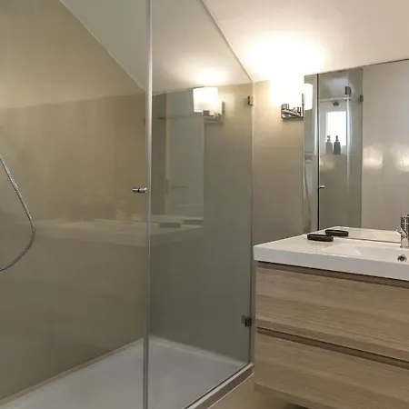 公寓 The Romantic Nest - The Perfect Getaway At Downtown, 6th-floor No Lift Lisboa